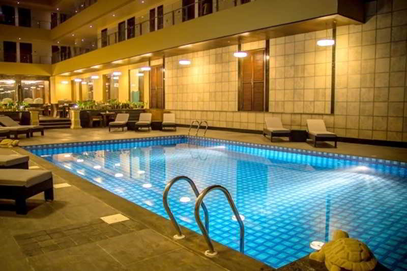 Hotel Acacia Goa Sinquerim Esterno foto