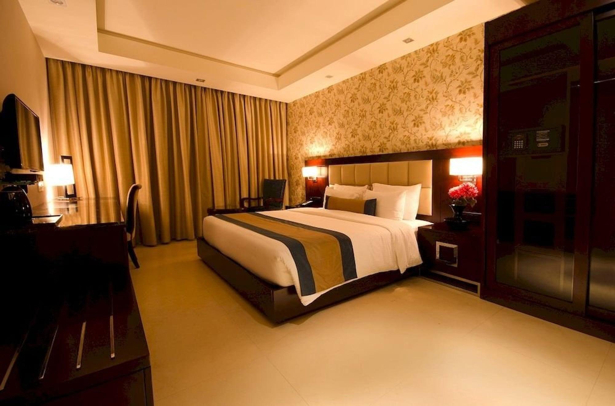 Hotel Acacia Goa Sinquerim Esterno foto