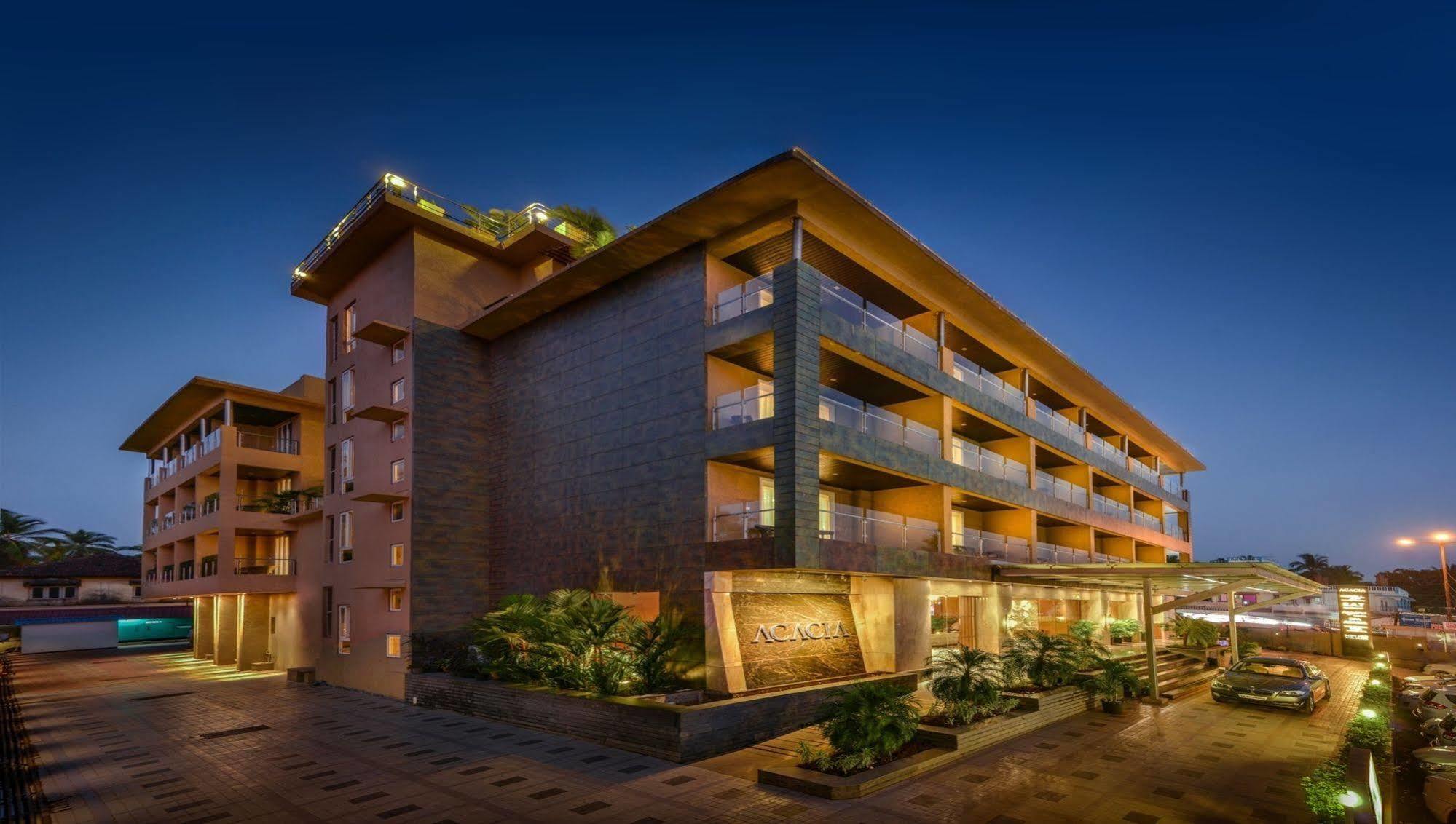 Hotel Acacia Goa Sinquerim Esterno foto