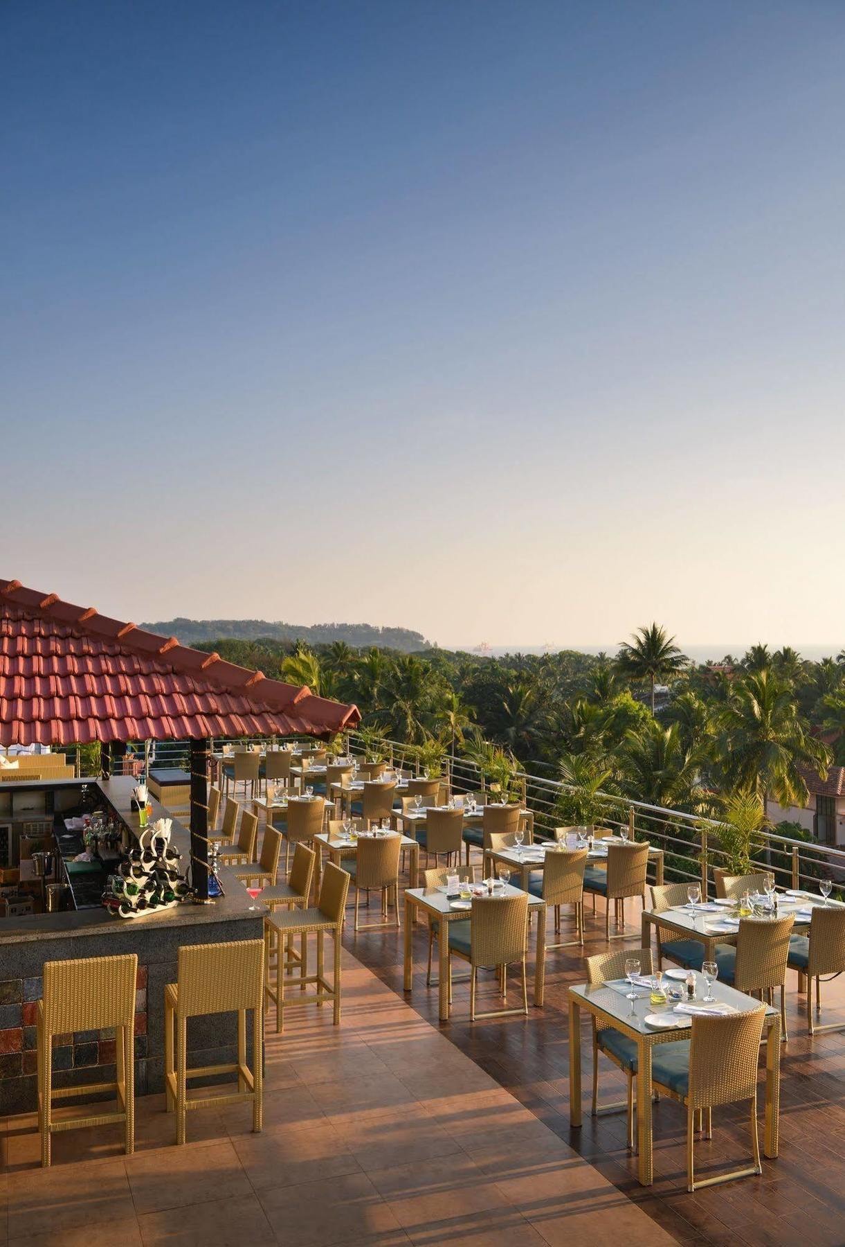 Hotel Acacia Goa Sinquerim Esterno foto